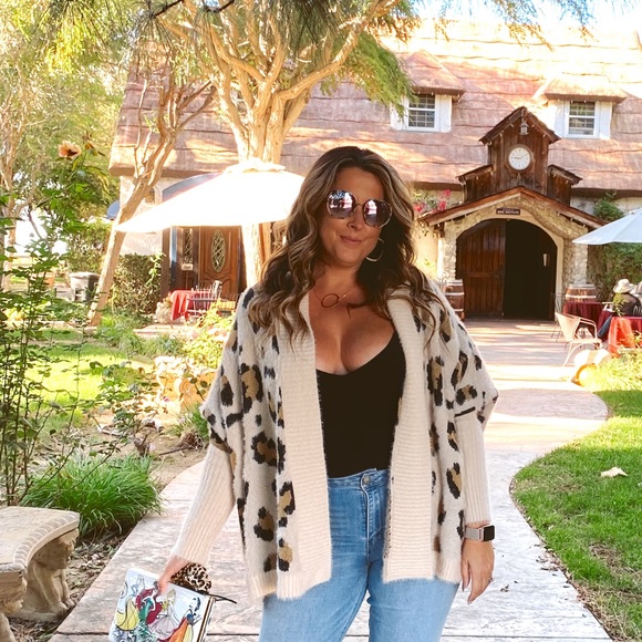 Meet your Posher, Kelli - Picture 1 of 1